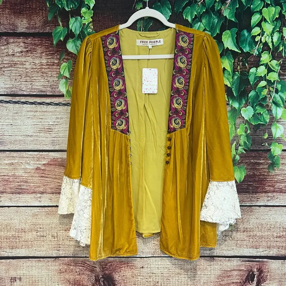 Free People Wanderlust Jacket XS Velvet Renaissance Embroidered Lace Sweater